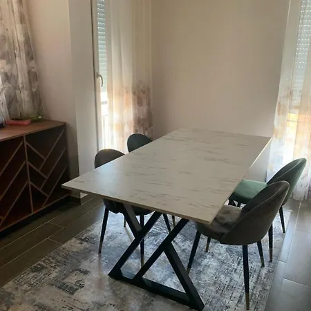 Apartament Anza